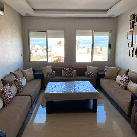 Magnifique Appart F3, Renove, Tres Bien Desservie Casablanca Buitenkant foto