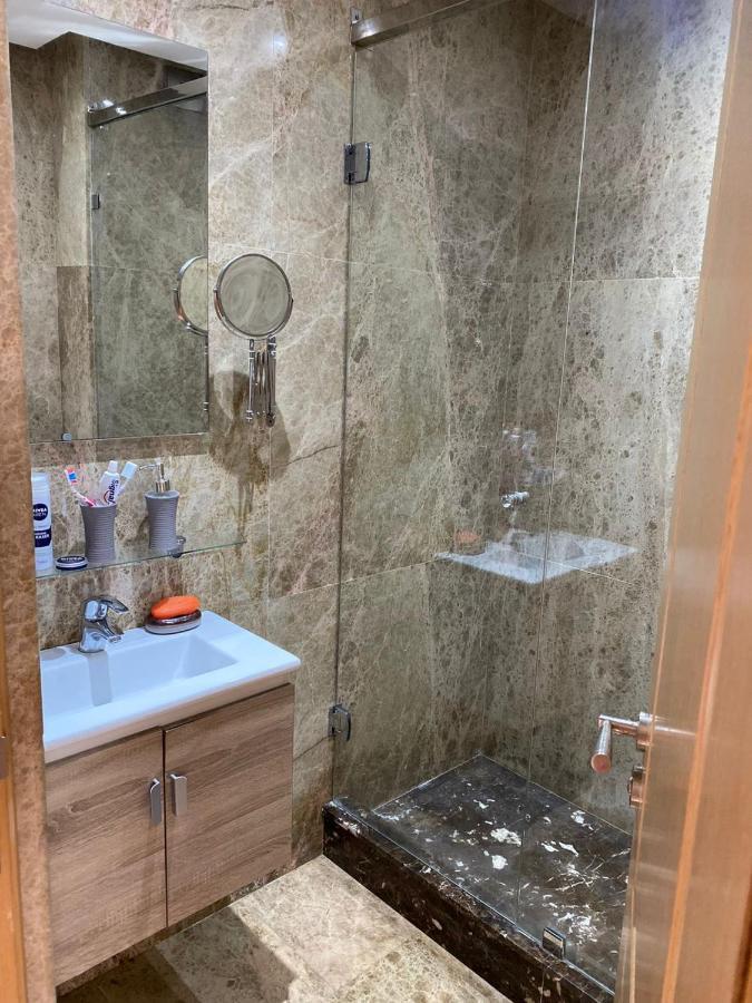 Magnifique Appart F3, Renove, Tres Bien Desservie Casablanca Buitenkant foto