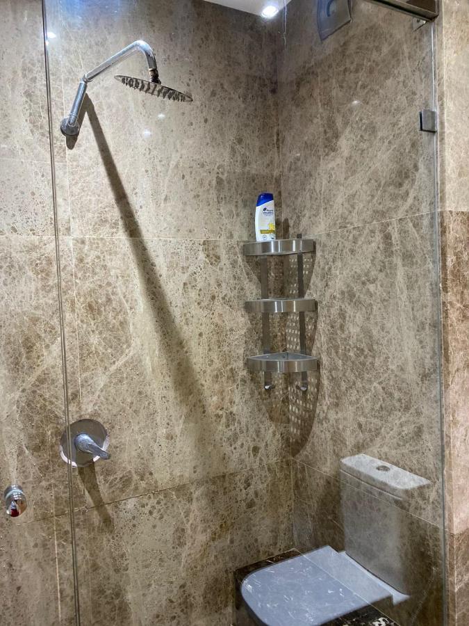 Magnifique Appart F3, Renove, Tres Bien Desservie Casablanca Buitenkant foto